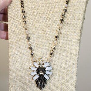 ME TOO, NWT, Smoky topaz, Pearlescent AB, crystal rhinestone statement necklace